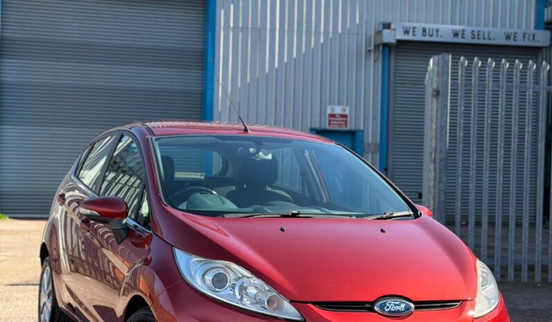 
								2009 Ford Fiesta 1.4 Zetec full									