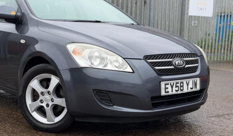 
								2008 Kia Ceed full									