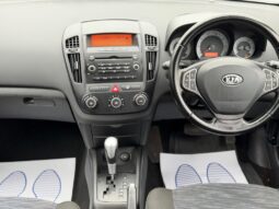 
										2008 Kia Ceed full									