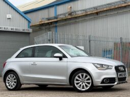 
										2011 Audi A1 full									