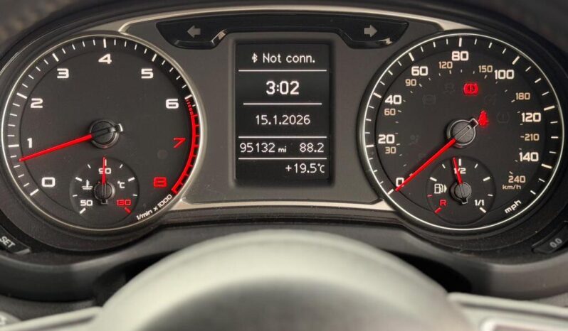 
								2011 Audi A1 full									
