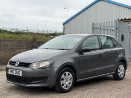 
										2011 Volkswagen Polo full									