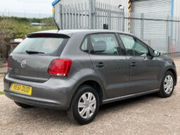 
										2011 Volkswagen Polo full									