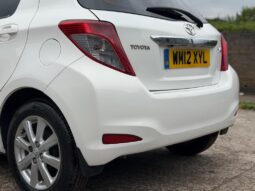 
										2012 Toyota Yaris full									