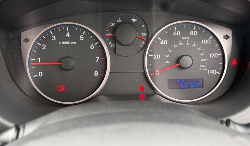 
								2014 Hyundai i20 full									