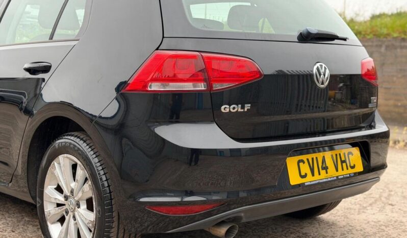 
								2014 Volkswagen Golf full									