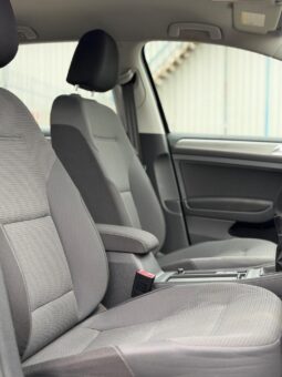 
										2014 Volkswagen Golf full									