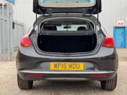
										2015 Vauxhall Astra full									