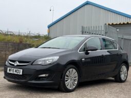 
										2015 Vauxhall Astra full									