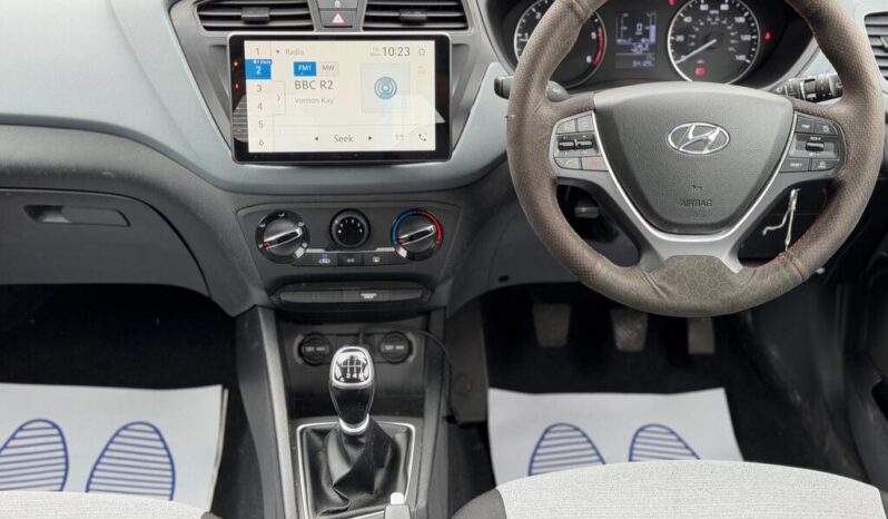 
								2016 Hyundai i20 full									